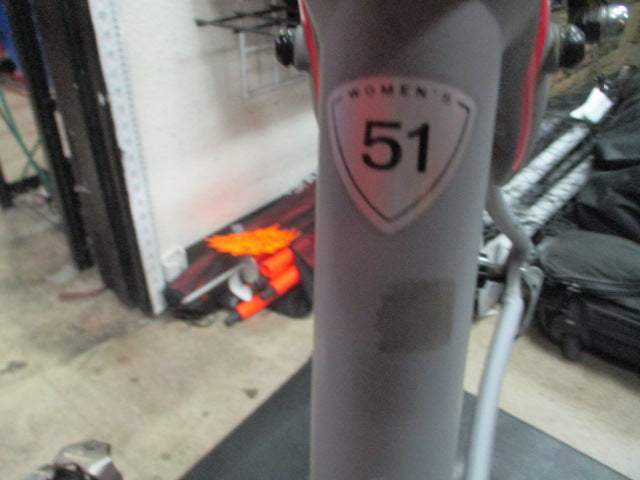 Load image into Gallery viewer, Used Specialized DOLCE 51 CM Road Bike
