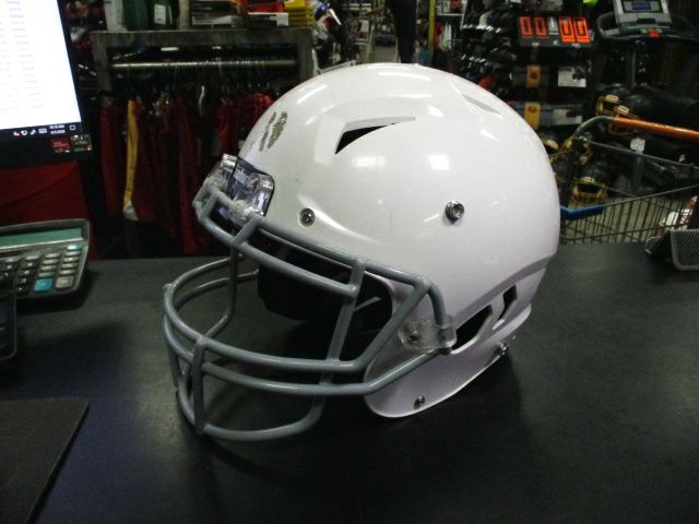 Load image into Gallery viewer, Used Schutt Vengeance A11 2.0 Youth Football Helmet Size Small Szn of Play 2025
