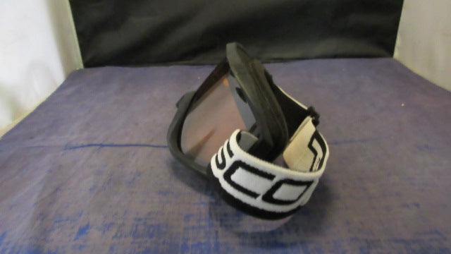 Load image into Gallery viewer, Used Scott Snow Goggles
