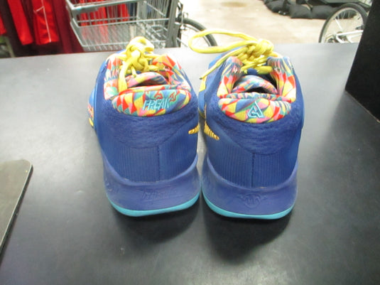 Used Nike Zoom freak SE Size Youth Sneakers