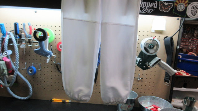 Load image into Gallery viewer, Intensity Softball Pants - Size Small
