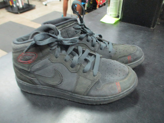 Used Nike Jordan Size 6Y Shoes Black