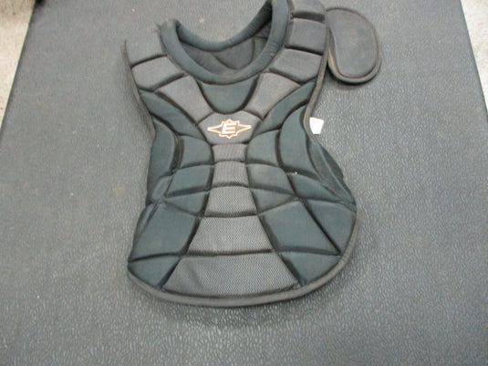 Used Easton Youth Catchers Chest Protector