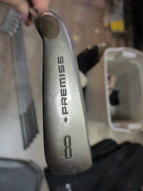 Load image into Gallery viewer, Used Head Premise 3-8 Irons RG Graphite Shaft
