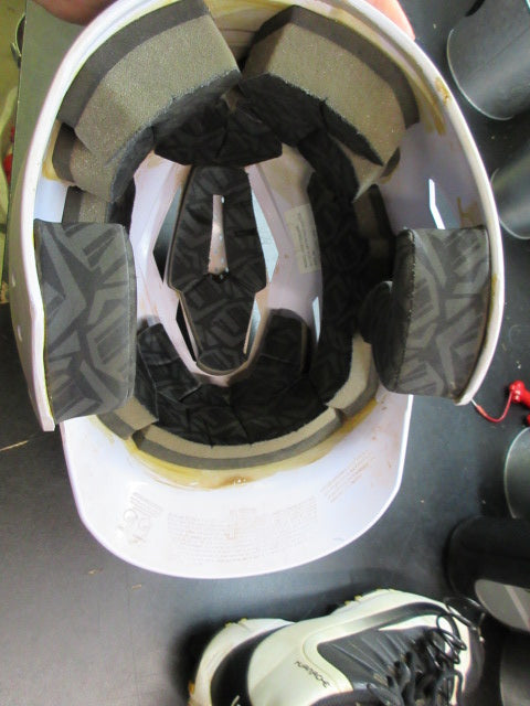 Load image into Gallery viewer, Used EvoShield XVT 2.0 Matte Batting Helmet - Size Med/Large
