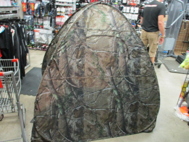 Load image into Gallery viewer, Used Ameristep Hunting Gunner Blind
