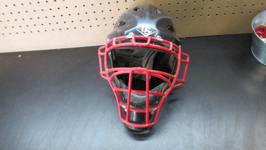 Used Louisville Slugger Catchers Helmet - Size 6 3/8 - 7 1/8