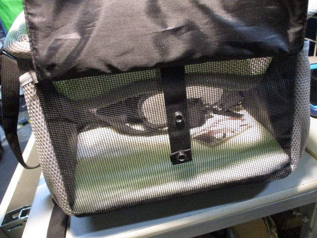Load image into Gallery viewer, Used Pecute Dog Bike Basket Dog Booster Car Seat
