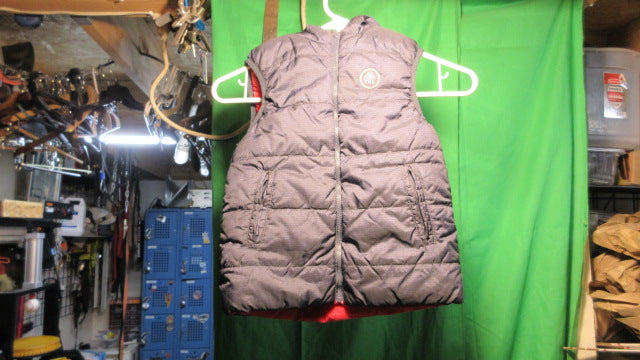 Load image into Gallery viewer, Used Mayoral Kids Reversible Puffer Vest - Youth
