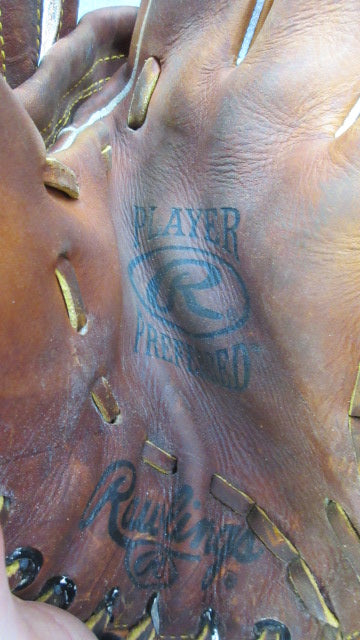 Used Rawlings Player Preferred 13 1/2" Outfield Glove - RHT