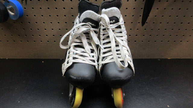 Load image into Gallery viewer, Used Alkali Hockey Lite Youth Adjustable In-line Roller Skates - Size 6
