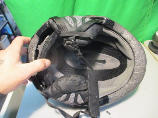 Used Salomon Ranger Size XL/XXL Ski Helmet