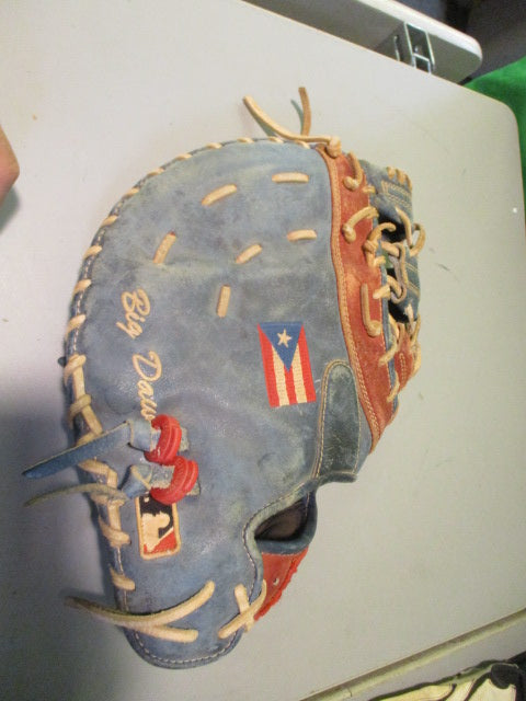 Load image into Gallery viewer, Used Rawlings Heart Of The Hide Baseball First Base Glove - RHT
