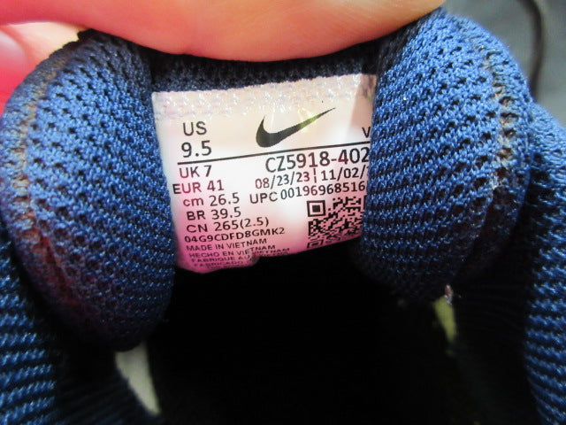 Load image into Gallery viewer, Used Nike Hyperdiamond 4 Keystone Molded SB/BB Cleats - Size 9.5
