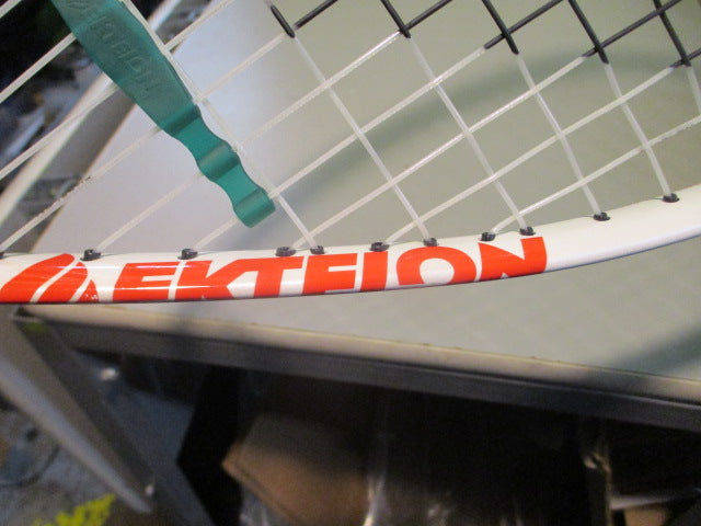 Load image into Gallery viewer, Used Ektalon Revolution XLT 22" Racquetball Racquet
