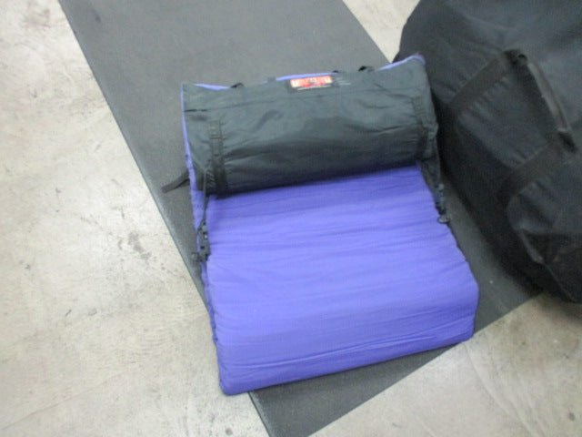 Load image into Gallery viewer, Used Therarest Sleeping Pad/ Easy Chair
