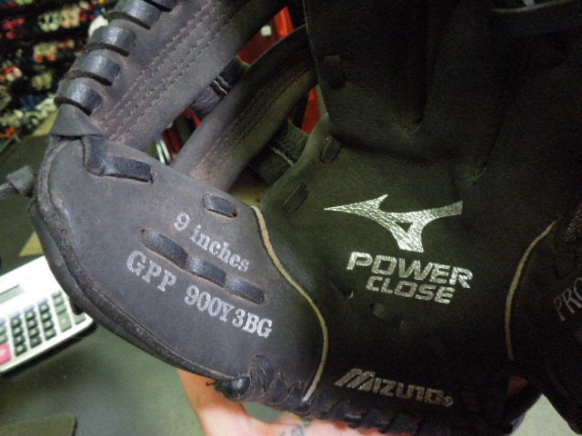 Load image into Gallery viewer, Used Mizuno Prospect Power Close 9" RHT Glove
