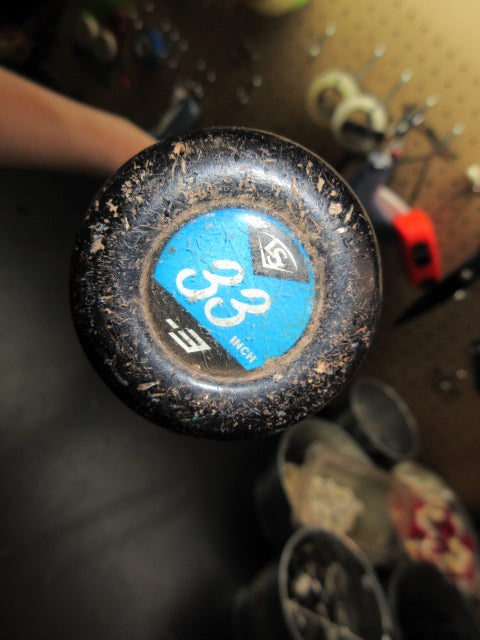 Load image into Gallery viewer, Heavy Use Louisville Slugger Atlas 33" -3 BBCOR Baseball Bat Has Small Rattle
