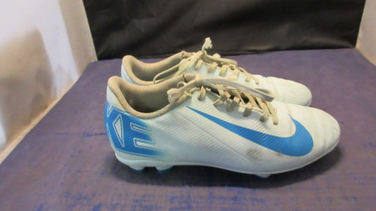 Used Nike Mercurial Soccer Cleats Youth Size small wear