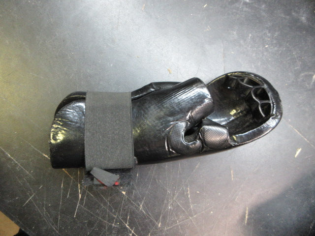 Load image into Gallery viewer, Used ATA Sparring Glove
