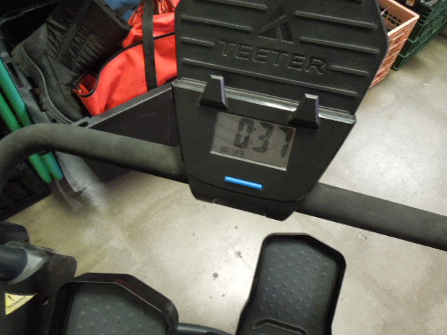 Load image into Gallery viewer, Used Teeter Free Step Seated Elliptical
