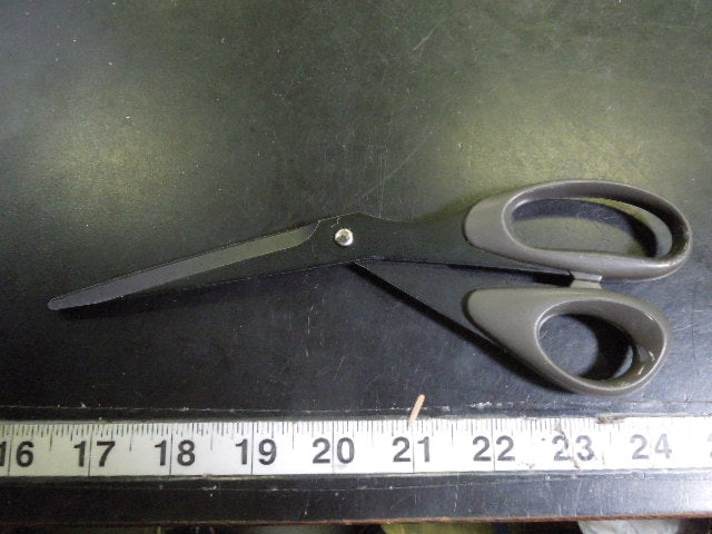 Load image into Gallery viewer, Used Kinesiq K Scissors / Precision Trauma Shears
