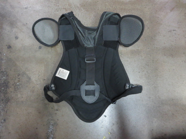 Load image into Gallery viewer, Used Adidas Catchers Chest Protector Size Youth
