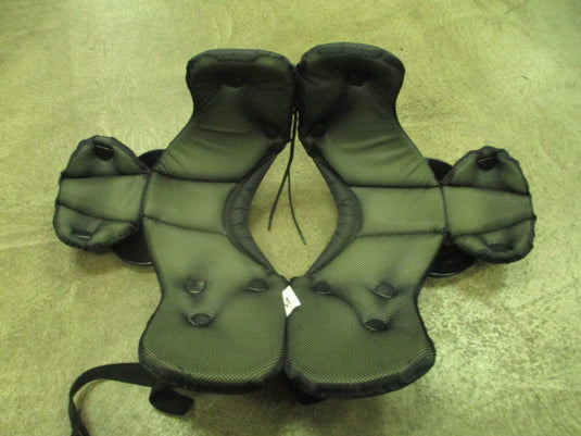 Used Champro Scorpion Football Shoulder Pads Size Youth Medium