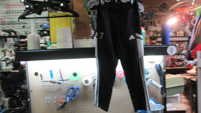 Load image into Gallery viewer, Used Adidas Joggers - Size Small
