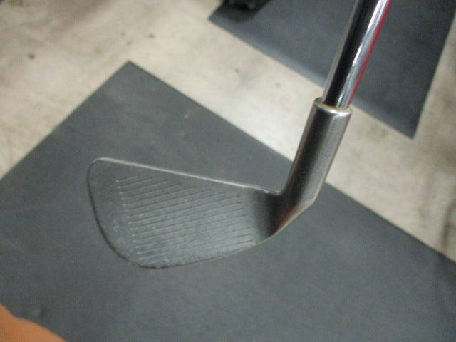 Load image into Gallery viewer, Used Ping Eye Black Dot 6 Iron - RH
