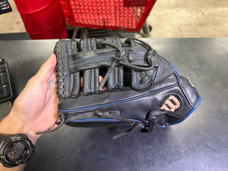 Load image into Gallery viewer, Used Wilson A950 LHT 12.5" Baseball Glove
