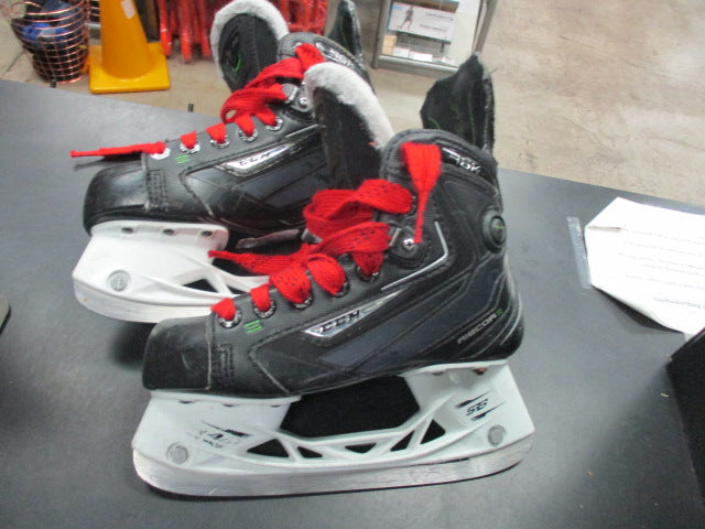 Load image into Gallery viewer, Used CCM RibCore 48K Hockey Skates Size 1
