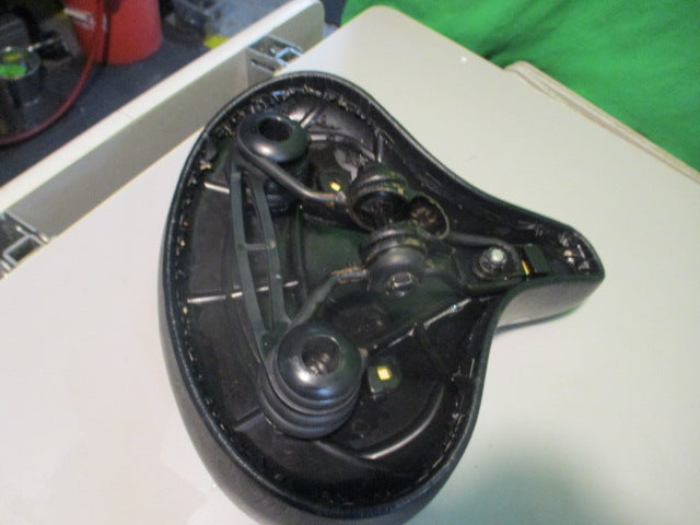 Load image into Gallery viewer, Used Electra Hawaii Cruiser Bike Saddle/Seat
