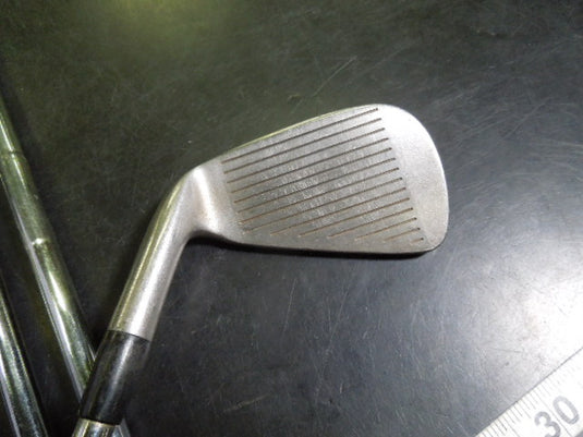 Used TaylorMade ICW11 7pc Right Hand Iron Set 3-9i