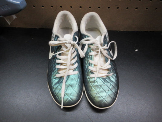 Used Nike Tiempo Legend 10 Academy Indoor Soccer Cleats - Size 4