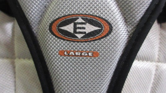 Used Easton Synergy 300 JR Hockey Shoulder Pads - Youth Large