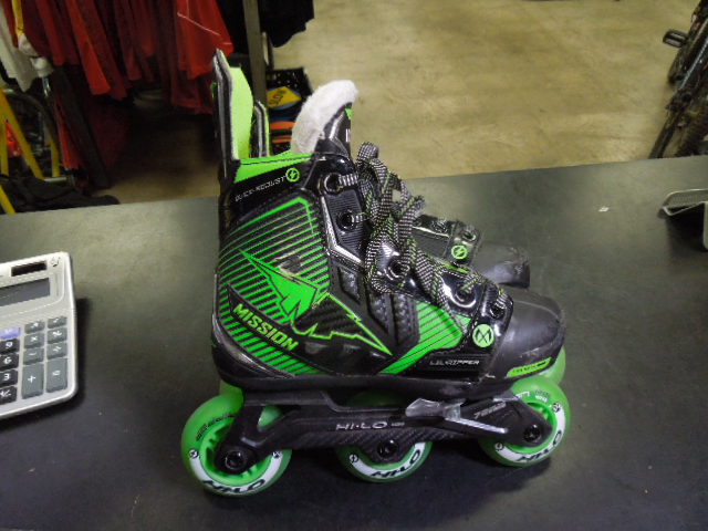 Load image into Gallery viewer, Used Mission Lil Ripper Adjustable Inline Skates Size 11-1
