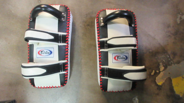 Load image into Gallery viewer, Used Fairtex Muay Thai Pads Set of 2
