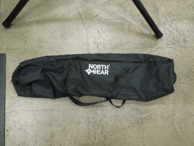 Load image into Gallery viewer, Like New North Gear Dartboard Stand Comes with Carry Bag

