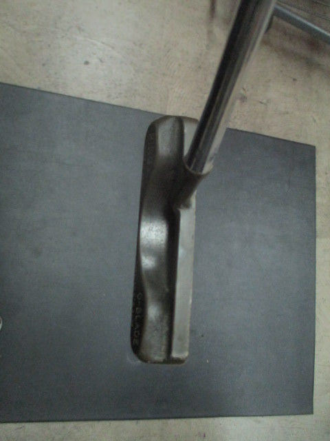 Load image into Gallery viewer, Used Ping O-Blade 36&quot; Putter - RH
