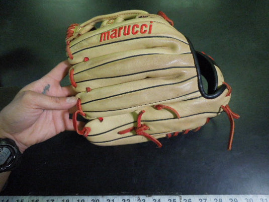 Used Marucci M Type Oxbow Series OX45A3 RHT 12" Glove