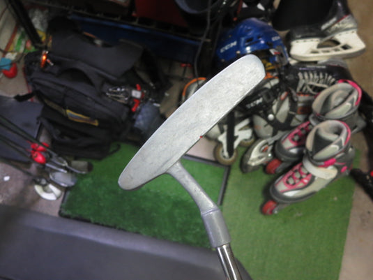 Vintage Knight No.300 Right Hand Blade Putter