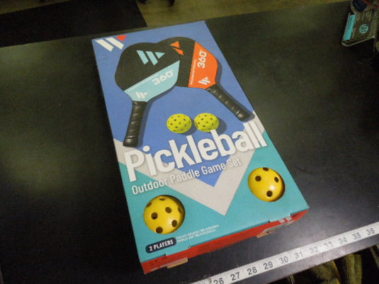 Like New Wildside Outdoor Pickleball Paddle and Ball Set
