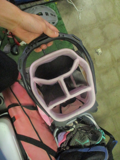 Load image into Gallery viewer, Used Callaway Fairway C Pink Camo Golf Stand Bag
