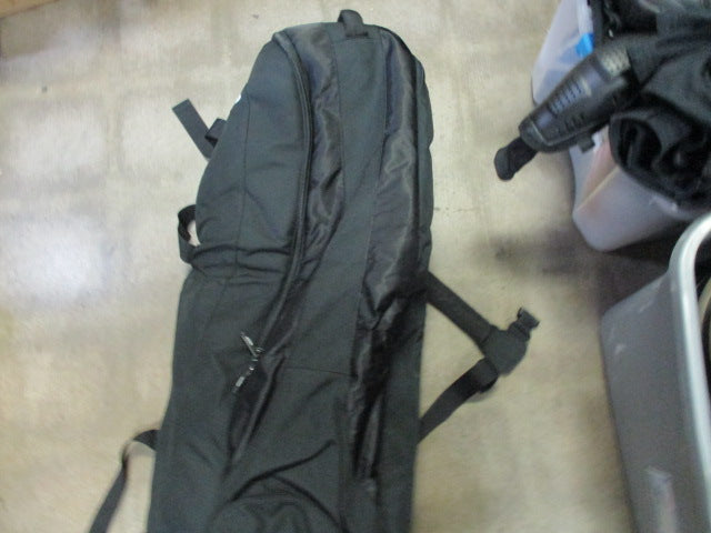 Load image into Gallery viewer, Used Callaway Fusion Stand Golf Bag carrier Black
