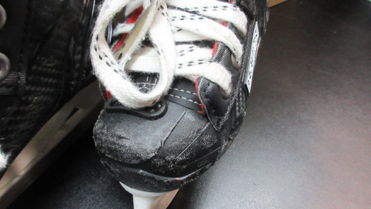 Used Bauer Vapor X300 Jr Hockey Skates - Size Youth 8