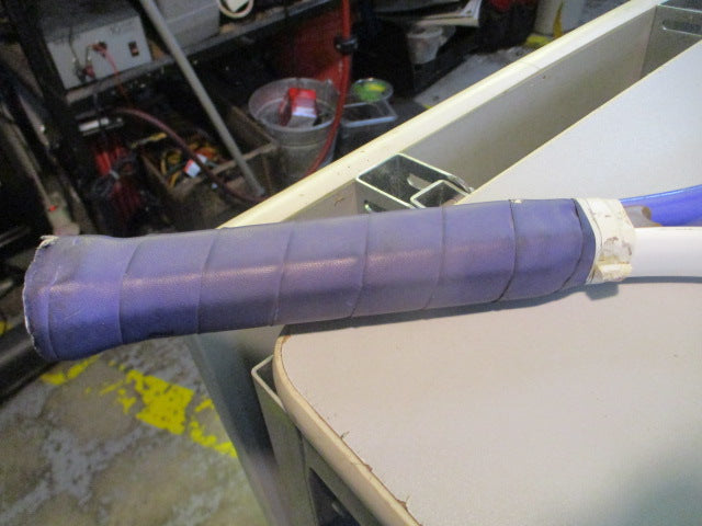 Load image into Gallery viewer, Used Wilson Venus Serena 25.5&quot; Tennis Racquet
