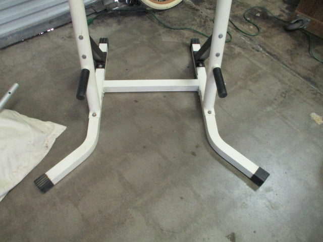 Load image into Gallery viewer, Used Linex Pull up Dip Station VKR STATION
