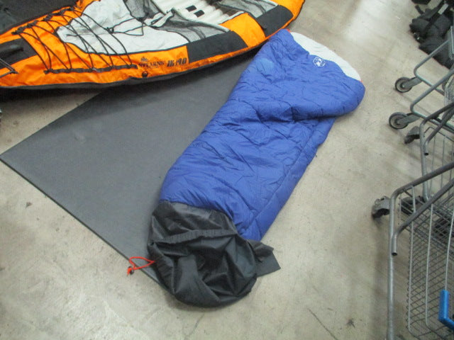 Load image into Gallery viewer, Used Coleman Coletherm Insulation Camping Sleeping Bag
