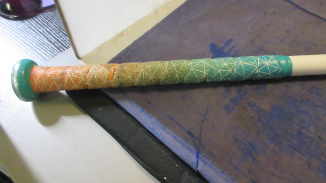 Load image into Gallery viewer, Used Louisville Slugger Quest 30&quot; (-12) Alloy Fastpitch Bat
